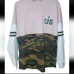 Universal Studios Long Sleve Spirit Jersey Pink Camo Size: Small BRAND NEW